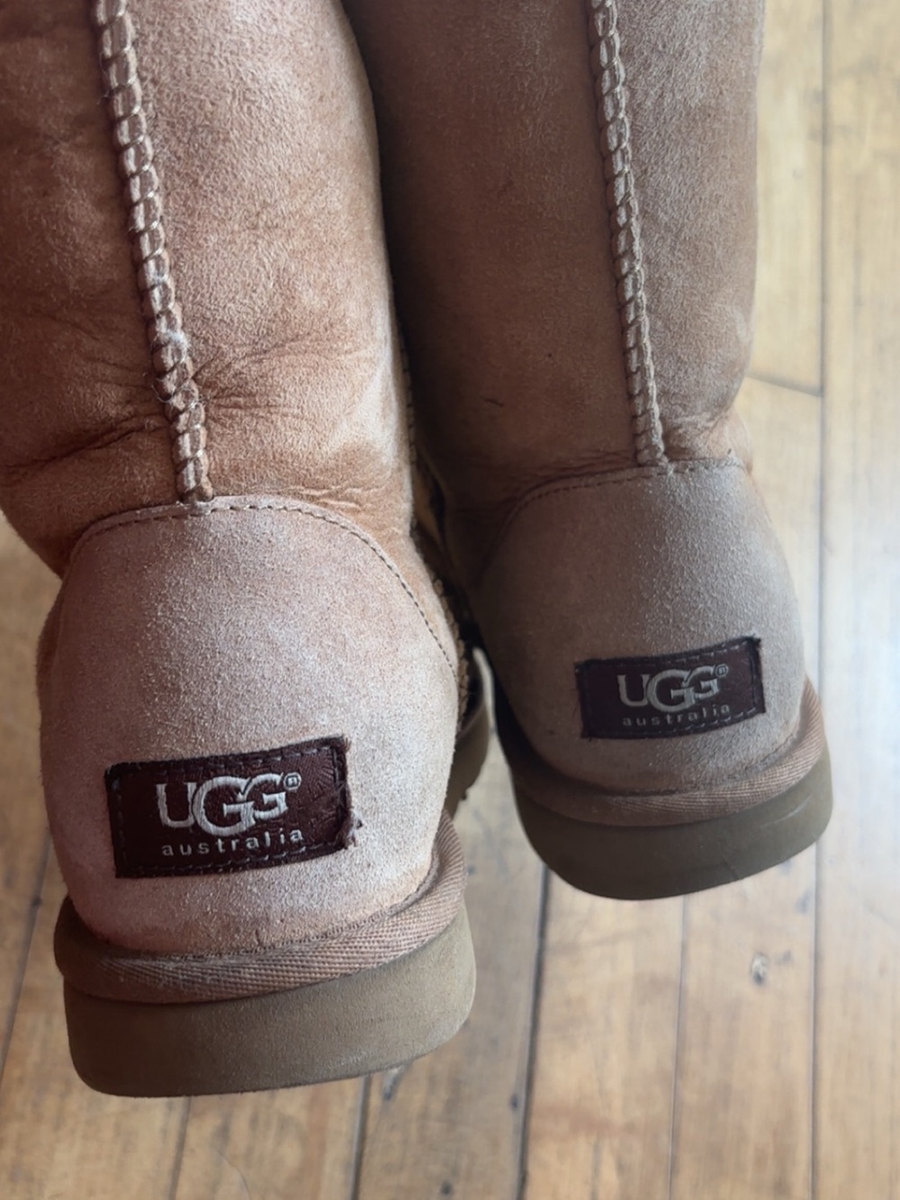 UGG Chestnut Suede Short Classic Boots